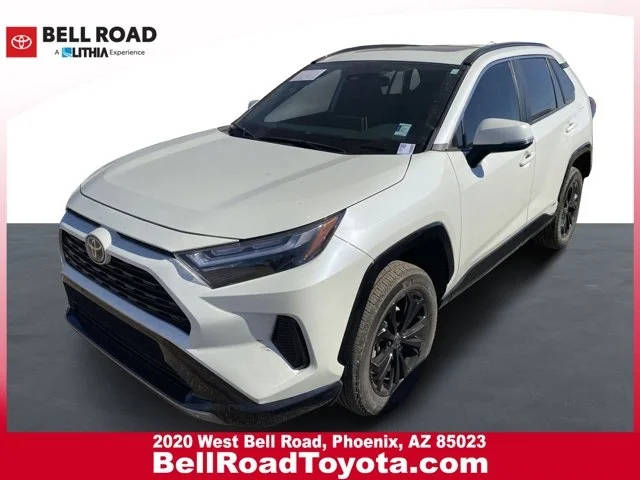 2022 Toyota RAV4 Hybrid SE AWD photo