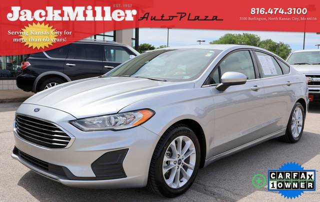 2020 Ford Fusion SE FWD photo