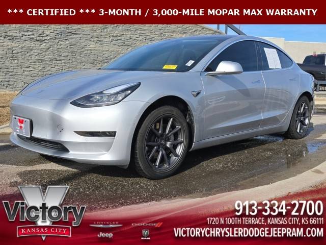 2018 Tesla Model 3 Mid Range Battery RWD photo