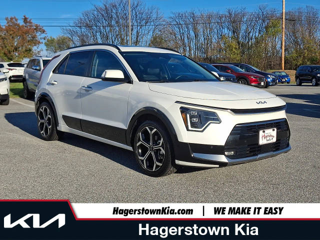2023 Kia Niro SX Touring FWD photo