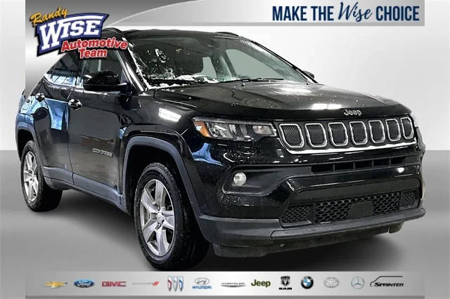 2022 Jeep Compass Latitude 4WD photo