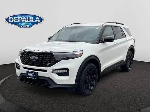 2022 Ford Explorer ST 4WD photo