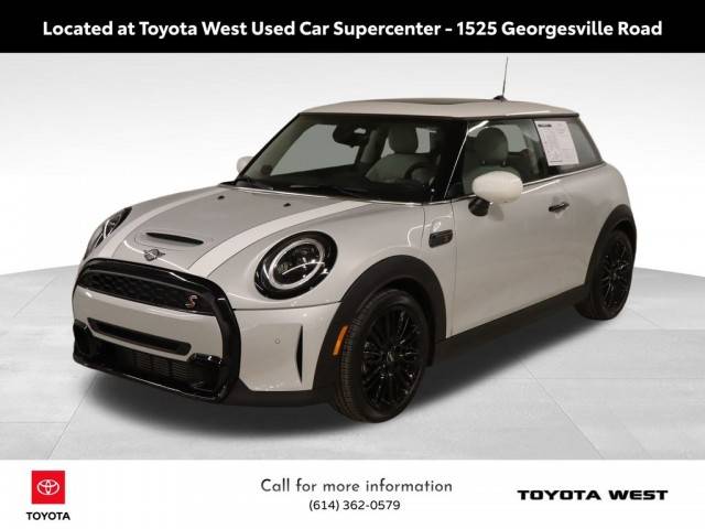 2023 MINI Hardtop 2 Door Cooper S FWD photo