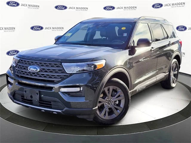 2022 Ford Explorer XLT 4WD photo