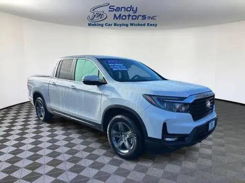 2023 Honda Ridgeline RTL AWD photo