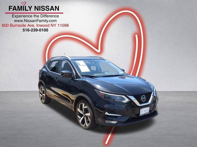 2022 Nissan Rogue Sport SL AWD photo