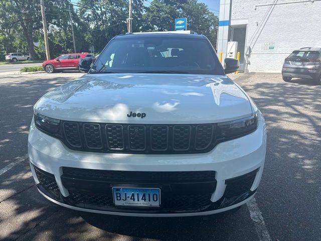 2023 Jeep Grand Cherokee L Summit 4WD photo