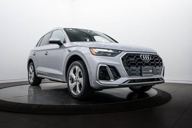 2023 Audi Q5 S line Premium Plus AWD photo