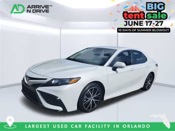 2023 Toyota Camry SE FWD photo