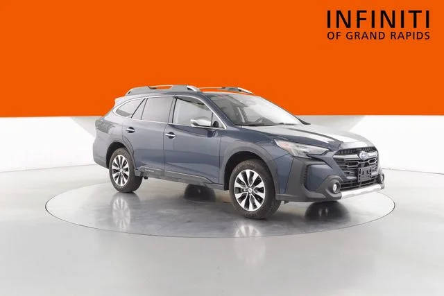 2023 Subaru Outback Touring AWD photo