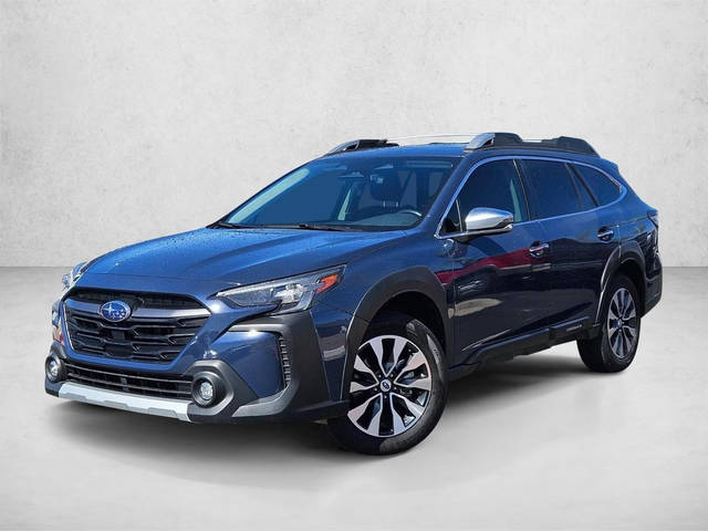 2023 Subaru Outback Touring AWD photo