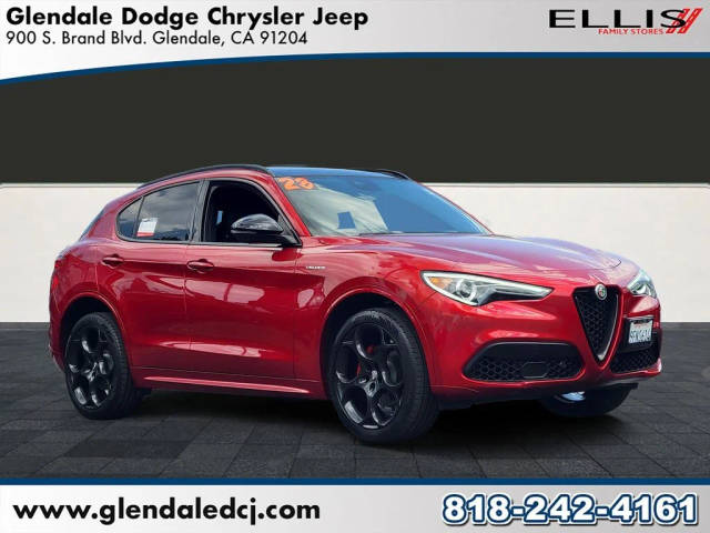 2023 Alfa Romeo Stelvio Veloce AWD photo