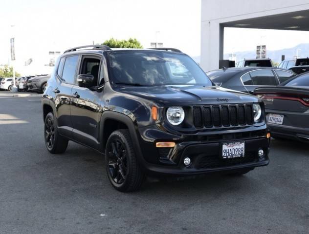 2022 Jeep Renegade Altitude 4WD photo