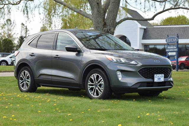2022 Ford Escape SEL AWD photo