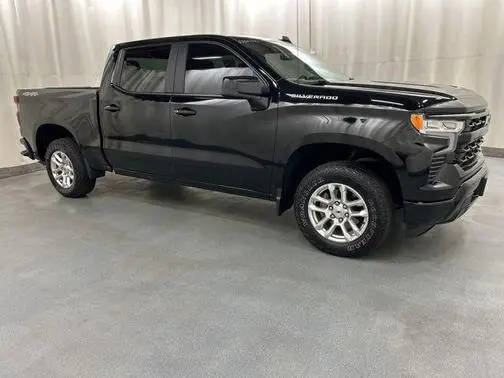 2022 Chevrolet Silverado 1500 RST 4WD photo