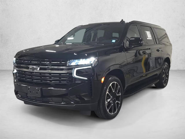 2022 Chevrolet Suburban RST 4WD photo