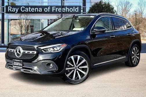 2022 Mercedes-Benz GLA-Class GLA 250 AWD photo