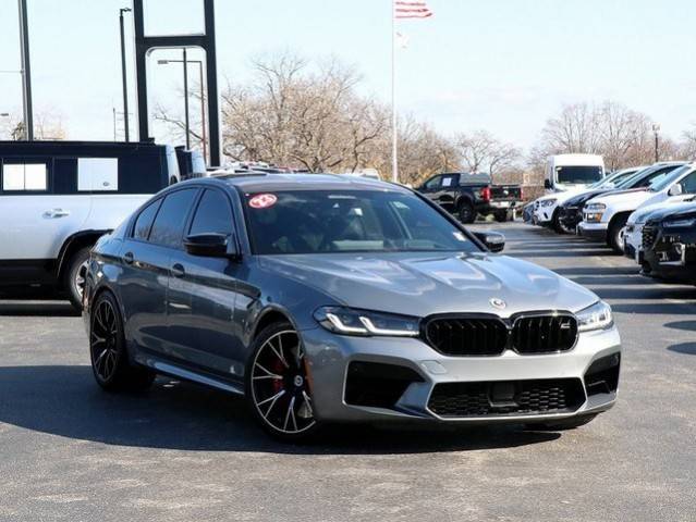 2023 BMW M5  AWD photo