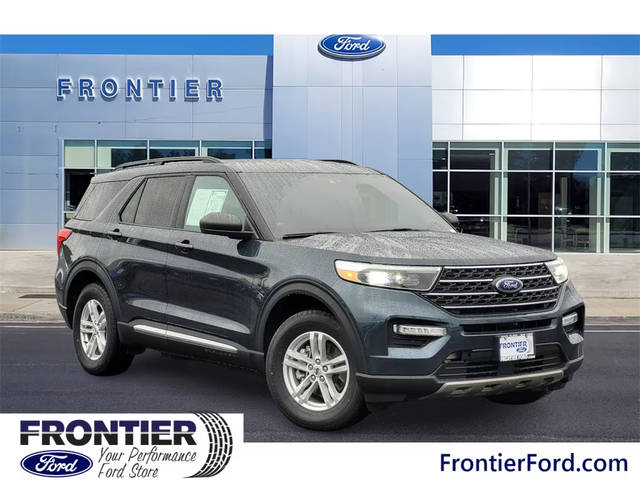 2022 Ford Explorer XLT 4WD photo