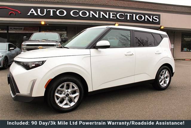 2023 Kia Soul S FWD photo