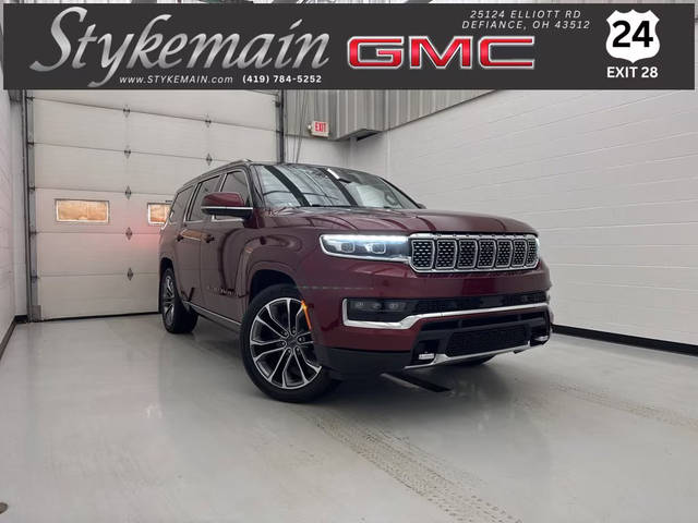 2022 Jeep Grand Wagoneer Series III 4WD photo