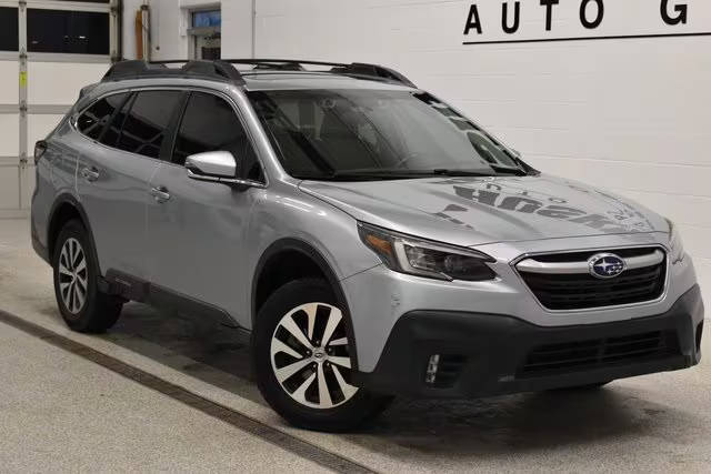 2021 Subaru Outback Premium AWD photo