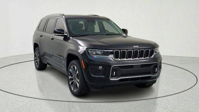 2023 Jeep Grand Cherokee L Overland 4WD photo
