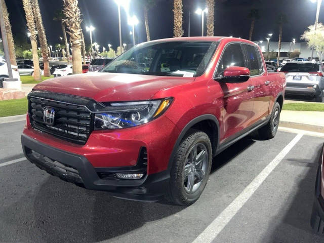 2023 Honda Ridgeline RTL-E AWD photo