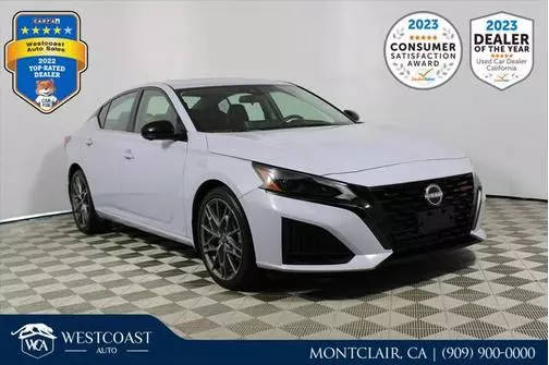 2023 Nissan Altima 2.0 SR FWD photo