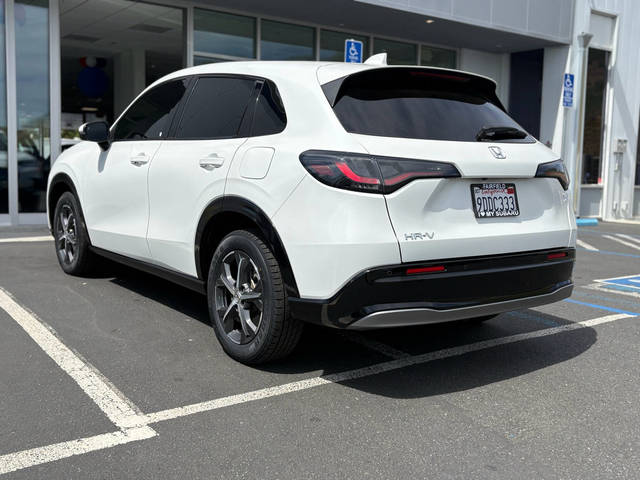2023 Honda HR-V EX-L AWD photo