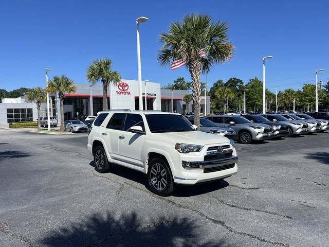 2022 Toyota 4Runner Limited 4WD photo