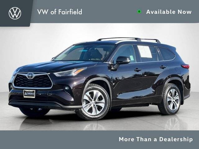 2022 Toyota Highlander XLE AWD photo
