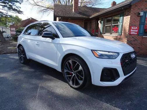 2023 Audi SQ5 Prestige AWD photo