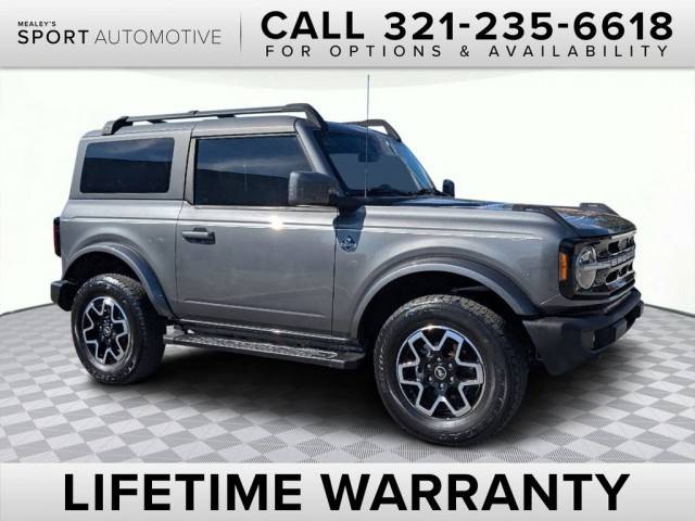 2022 Ford Bronco 2 Door Outer Banks 4WD photo