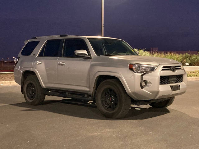 2023 Toyota 4Runner SR5 RWD photo