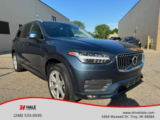 2020 Volvo XC90 Momentum AWD photo