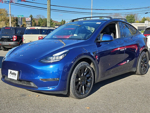 2021 Tesla Model Y Long Range AWD photo