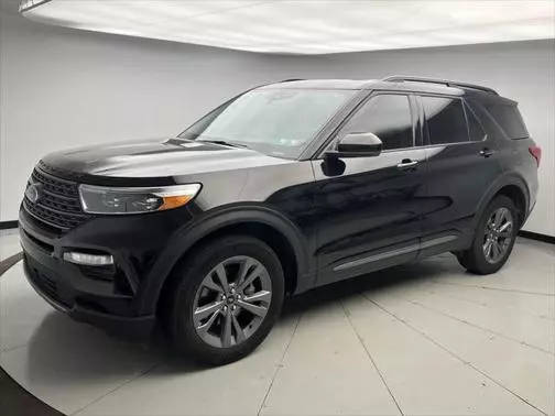 2022 Ford Explorer XLT 4WD photo