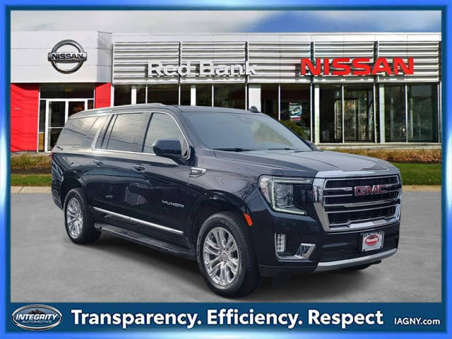 2023 GMC Yukon XL SLT 4WD photo