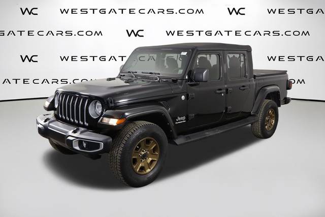 2022 Jeep Gladiator Overland 4WD photo