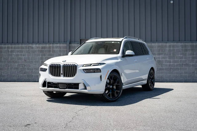2023 BMW X7 xDrive40i AWD photo
