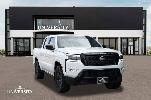 2023 Nissan Frontier SV 4WD photo