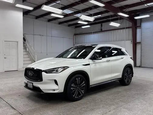 2022 Infiniti QX50 LUXE FWD photo