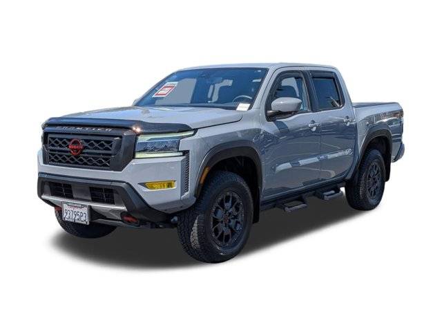 2023 Nissan Frontier PRO-4X 4WD photo