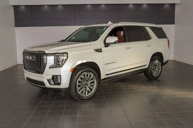 2023 GMC Yukon Denali Ultimate 4WD photo