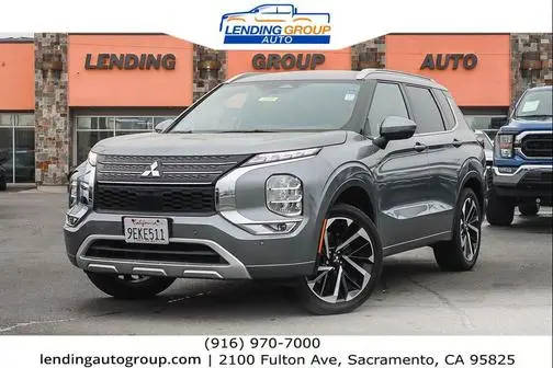 2022 Mitsubishi Outlander SEL Special Edition FWD photo