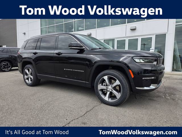 2023 Jeep Grand Cherokee L Limited 4WD photo