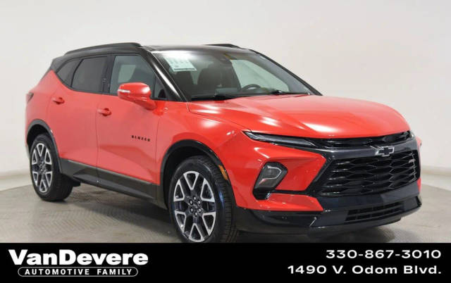 2023 Chevrolet Blazer RS AWD photo