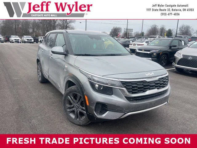 2023 Kia Seltos LX AWD photo