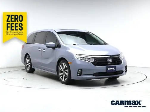 2023 Honda Odyssey Touring FWD photo